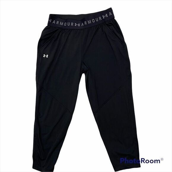 Ladies Under Armour Black Cropped Sports Pants M - Picture 3 of 13